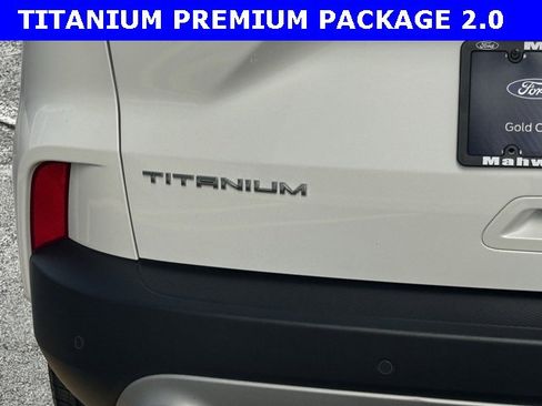 Used 2020 Ford Escape Titanium w/ Titanium Premium Package 2.0 image 34