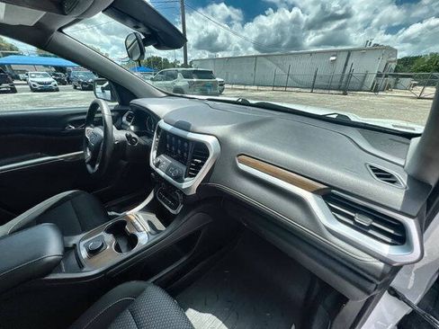 Used 2023 GMC Acadia SLE w/ Elevation Edition FWD image 28
