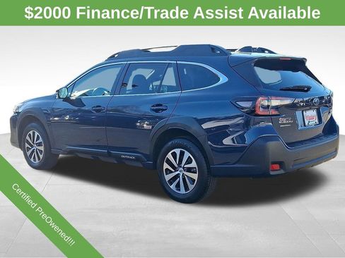 Used 2023 Subaru Outback Premium AWD/4WD image 4
