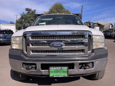 Used 2007 Ford F450 4x4 Regular Cab Super Duty image 3