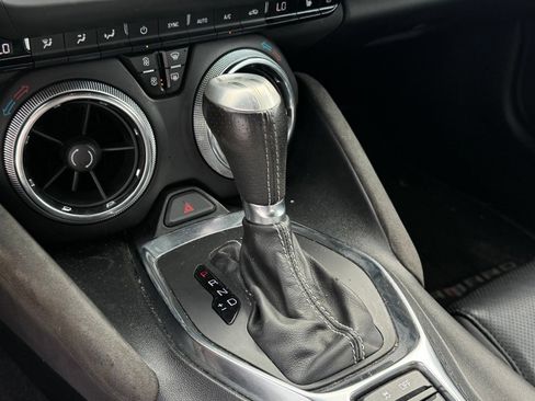 Used 2021 Chevrolet Camaro SS RWD image 26