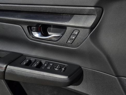 Used 2026 Honda CR-V Sport-L image 17