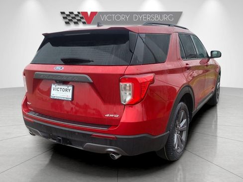 Used 2023 Ford Explorer XLT w/ Equipment Group 202A image 8