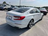 Used 2018 Honda Accord Touring image 5