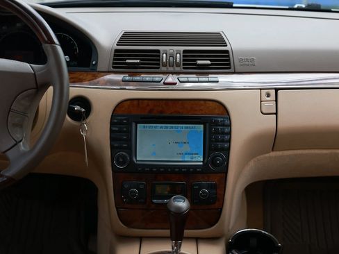 Used 2003 Mercedes-Benz S 500 image 35
