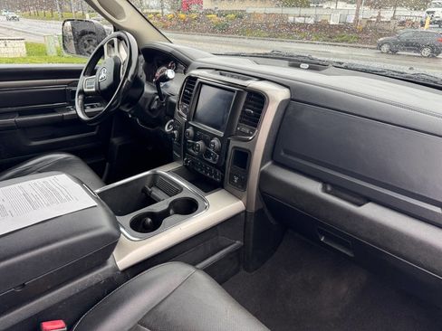 Used 2018 RAM 2500 Laramie w/ Sport Appearance Group image 10