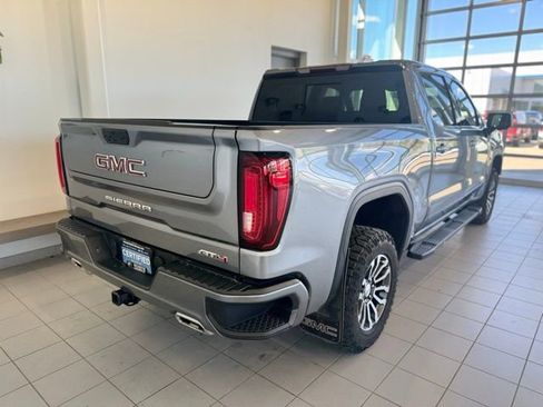 Used 2022 GMC Sierra 1500 AT4 w/ AT4 Preferred Package AWD/4WD image 39