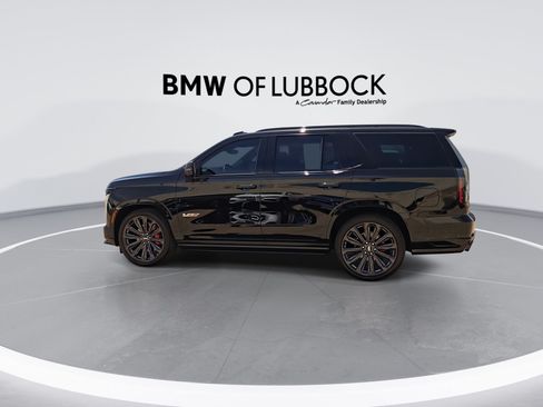 Used 2026 Cadillac Escalade V AWD/4WD image 6