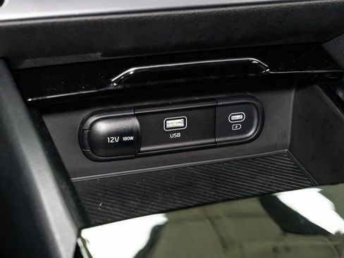 Certified 2024 Kia Sportage LX image 17