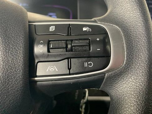 Used 2024 Kia Sportage LX AWD/4WD image 29