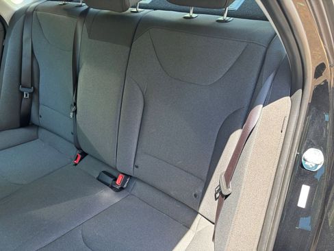 Used 2025 Kia K4 FWD image 33