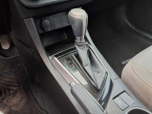 Used 2016 Toyota Corolla LE image 17