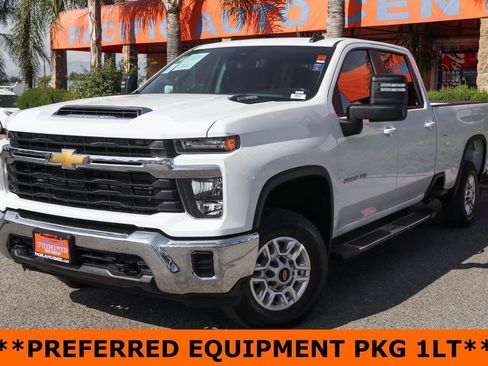 Used 2024 Chevrolet Silverado 2500 LT image 4