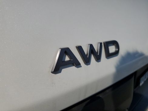 New 2025 Nissan Murano SL image 36