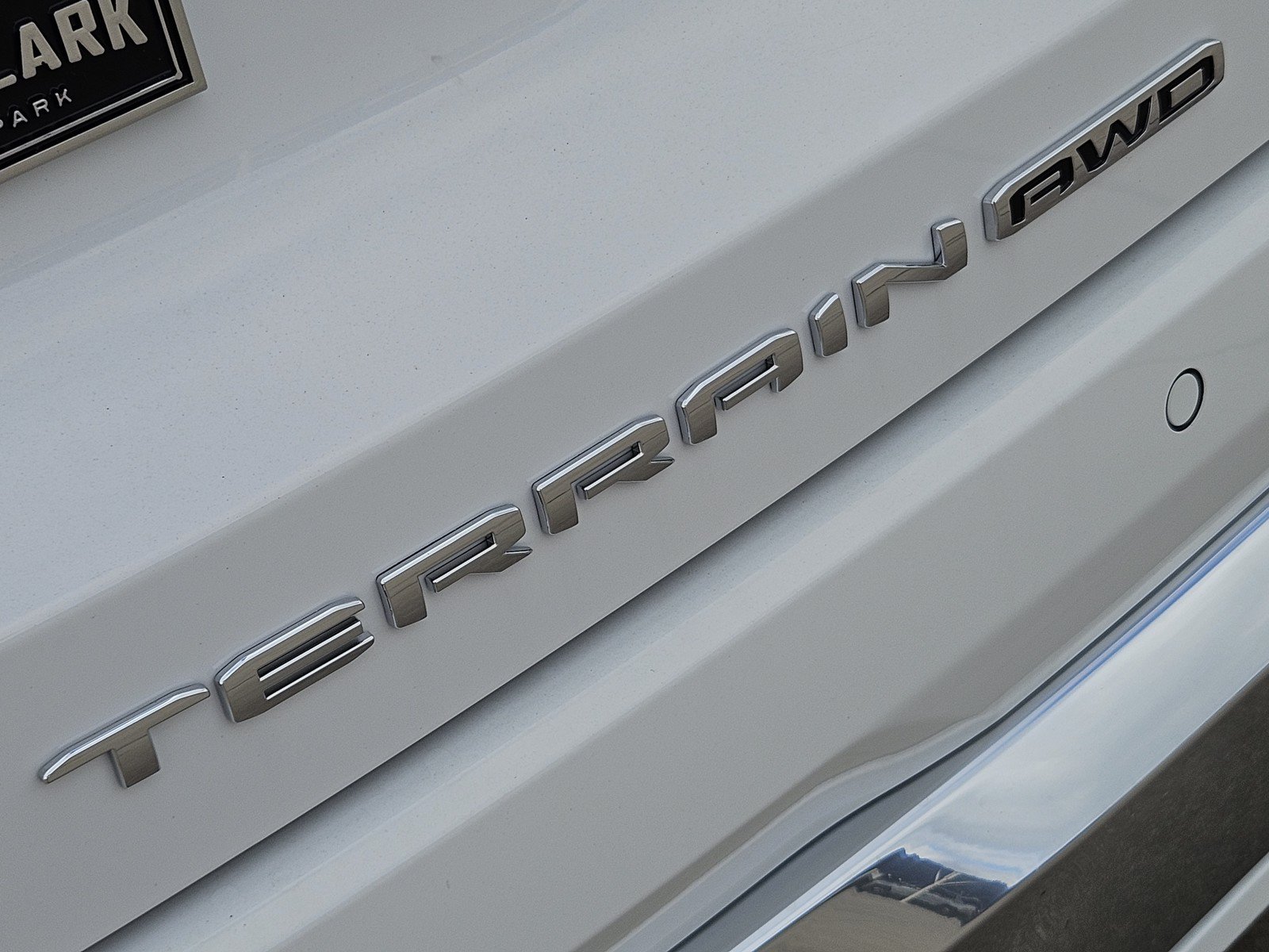 New 2027 GMC Terrain Denali AWD/4WD image 8