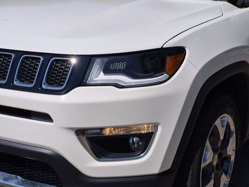 Used 2018 Jeep Compass Limited w/ Navigation Group AWD/4WD image 9