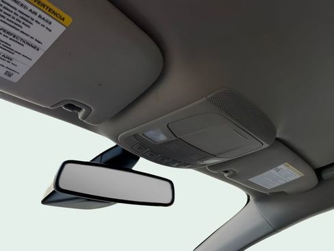 Used 2020 Ford Fusion SE image 29