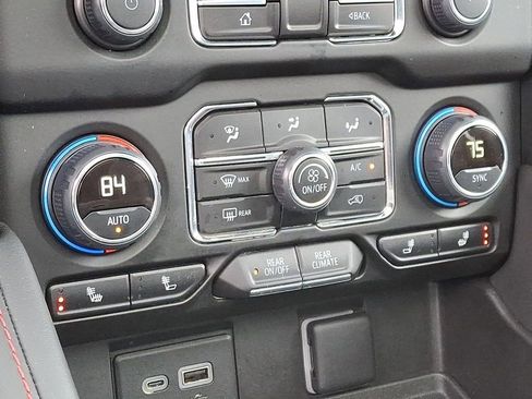 Used 2023 Chevrolet Tahoe RST w/ Luxury Package image 20