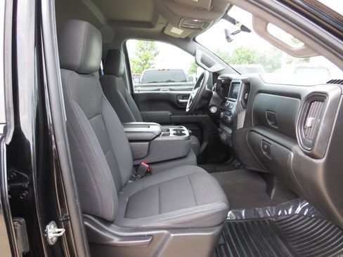 Used 2020 Chevrolet Silverado 2500 Custom w/ Gooseneck/5TH Wheel Package AWD/4WD image 11