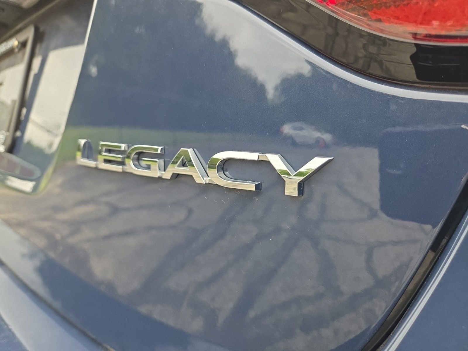 Used 2025 Subaru Legacy Premium AWD/4WD image 8