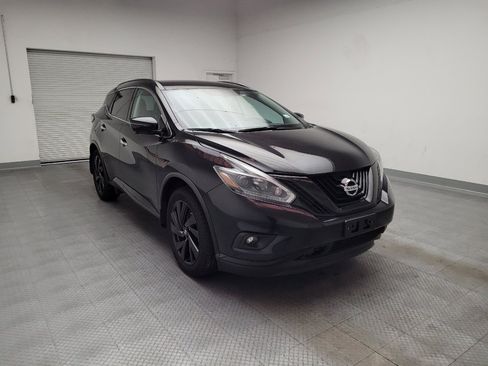 Used 2018 Nissan Murano SL w/ Midnight Edition Package FWD image 13