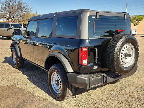 New 2026 Ford Bronco 4-Door image 2