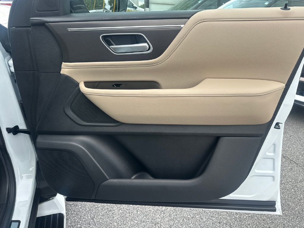 Certified 2026 INFINITI QX80 Pure w/ Cargo Package RWD image 12