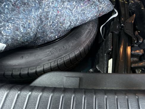 Used 2018 Volkswagen Atlas SE image 36