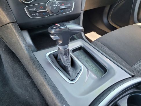 Used 2023 Dodge Charger SXT RWD image 19