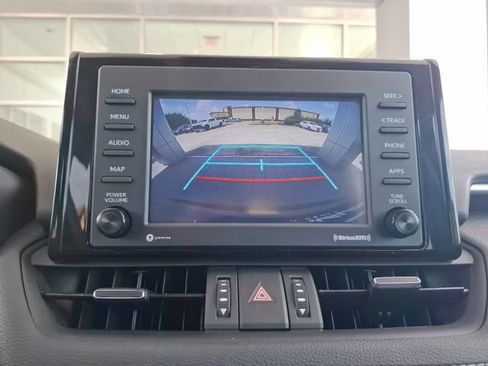 Used 2022 Toyota RAV4 XLE Premium FWD image 23