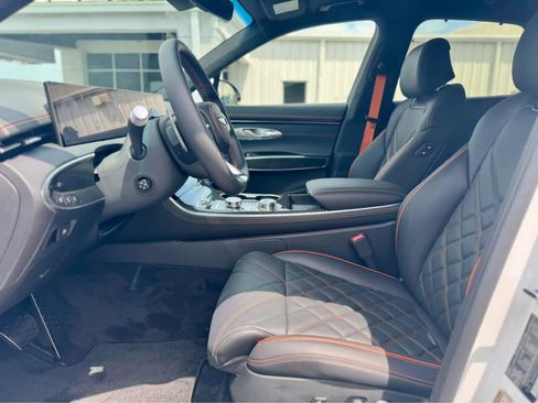 New 2026 Genesis GV70 3.5T Sport Prestige image 8