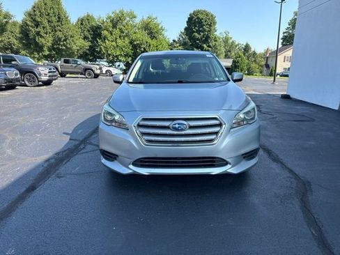 Used 2015 Subaru Legacy 2.5i Premium AWD/4WD image 2