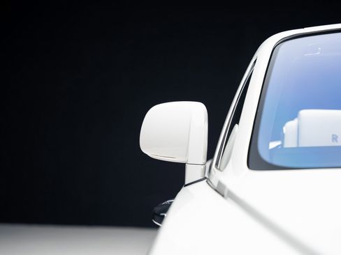 Used 2013 Rolls-Royce Phantom Drophead Coupe image 17