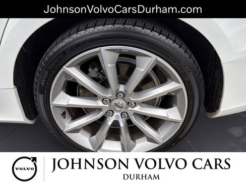 Used 2020 Volvo V60 T5 Momentum w/ Protection Package Premier image 26
