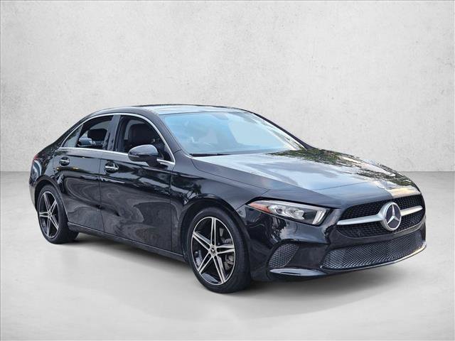 Used 2022 Mercedes-Benz A 220 image 3