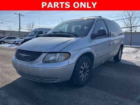 Used 2003 Chrysler Town & Country EX image 2