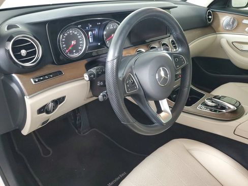 Used 2018 Mercedes-Benz E 400 4MATIC Wagon image 24