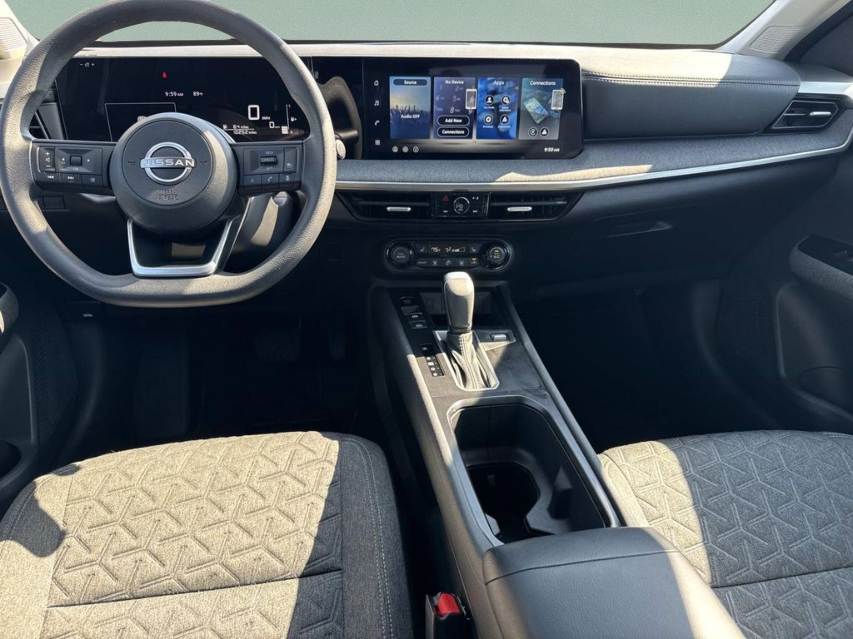 Used 2026 Nissan Kicks SV w/ Cold Weather Package AWD/4WD image 9