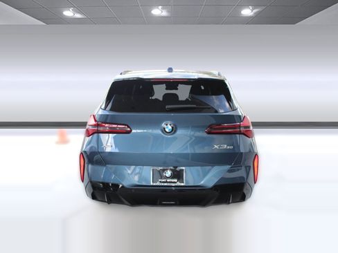 Used 2025 BMW X3 xDrive30i w/ Premium Package image 10