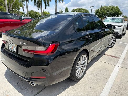 Certified 2023 BMW 330i Sedan w/ Driving Assistance Package RWD image 5