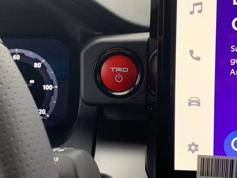 New 2025 Toyota 4Runner TRD Off-Road Premium image 24