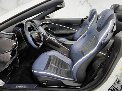 Used 2025 Ferrari Roma Spider RWD image 35