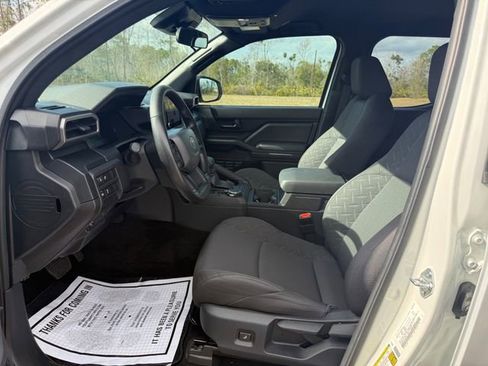 Used 2025 Toyota Tacoma SR image 3
