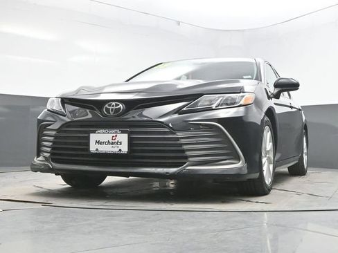 Used 2023 Toyota Camry LE FWD image 26