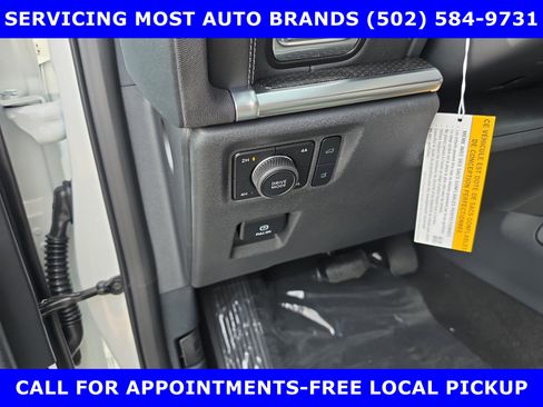 New 2026 Ford Expedition Max Platinum AWD/4WD image 21