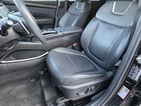 Certified 2023 Hyundai Tucson Limited w/ Winter Package image 21