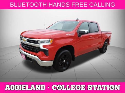 Used 2025 Chevrolet Silverado 1500 LT RWD image 9