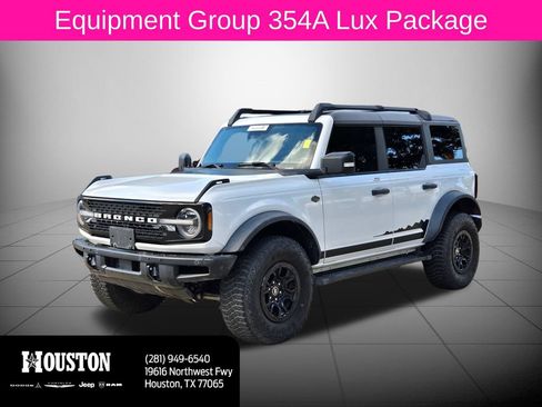 Used 2023 Ford Bronco Wildtrak AWD/4WD image 9