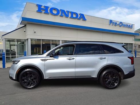 Used 2021 Kia Sorento S AWD/4WD image 7