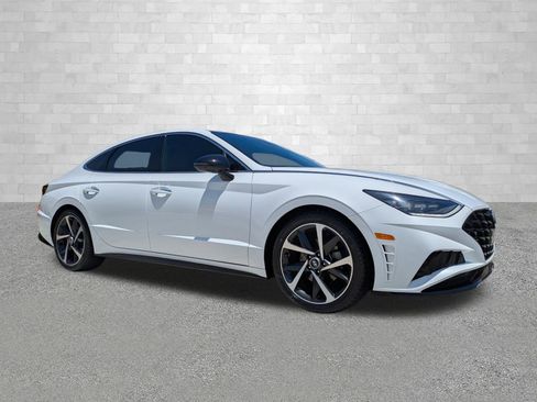 Certified 2023 Hyundai Sonata SEL Plus w/ Cargo Package FWD image 1